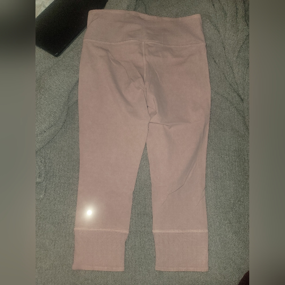 Lululemon Athletica Wunder Under Crop HR 23" Rib Size 12 - Picture 5 of 6
